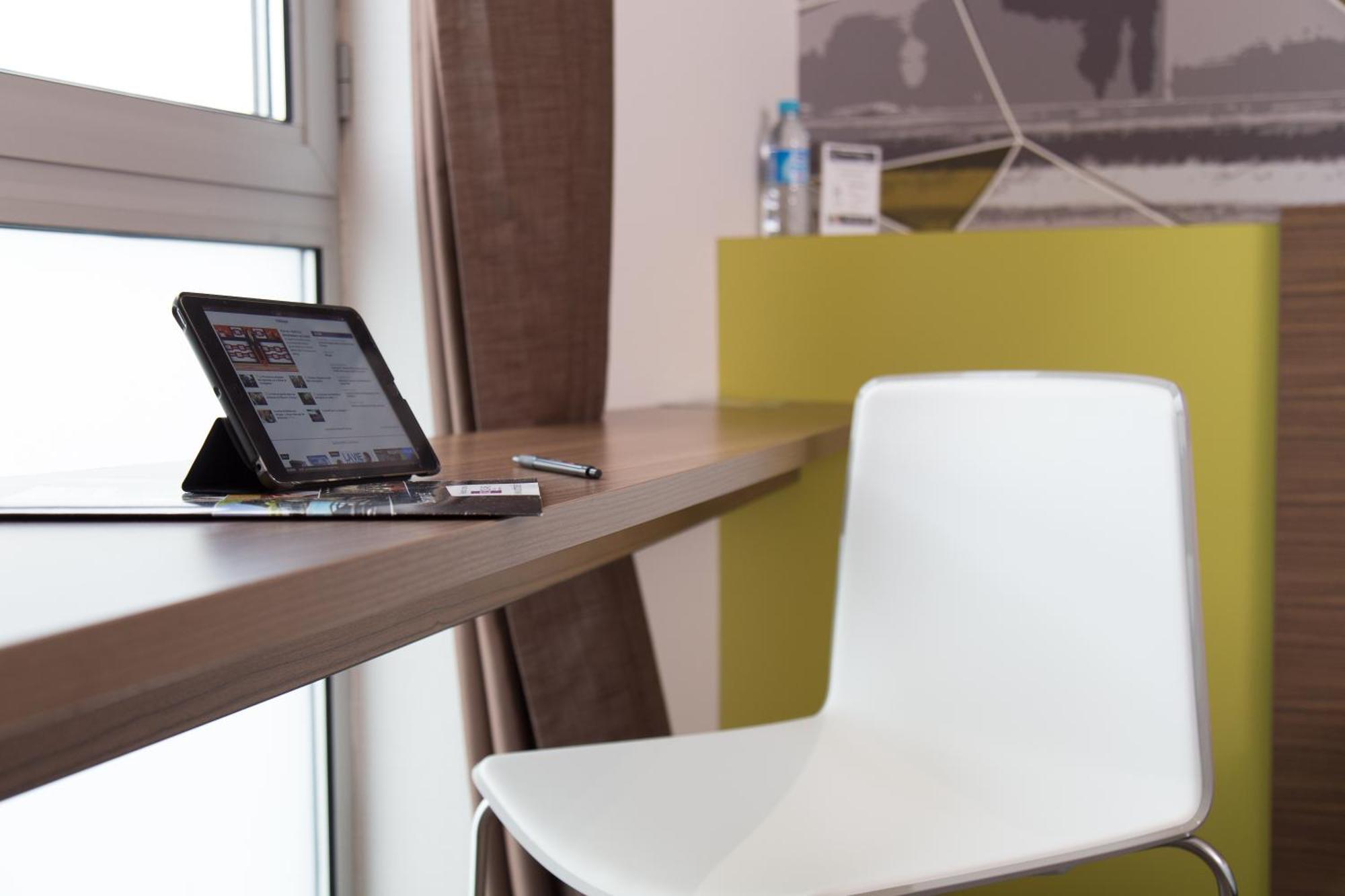 Brit Hotel Toulouse Colomiers - L'Esplanade Eksteriør bilde